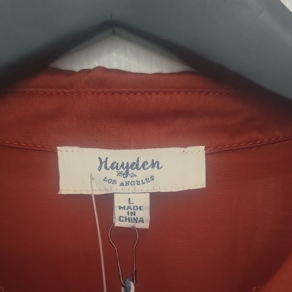 Women's Rust Top - Picture 4 of 9